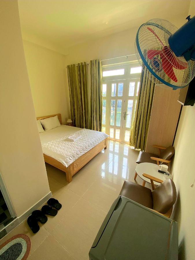 Hotel Khach San Anh Thu à Hô Chi Minh-Ville Extérieur photo