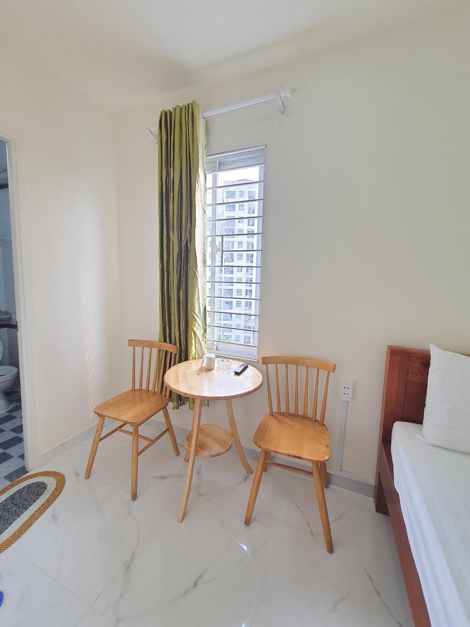 Hotel Khach San Anh Thu à Hô Chi Minh-Ville Extérieur photo