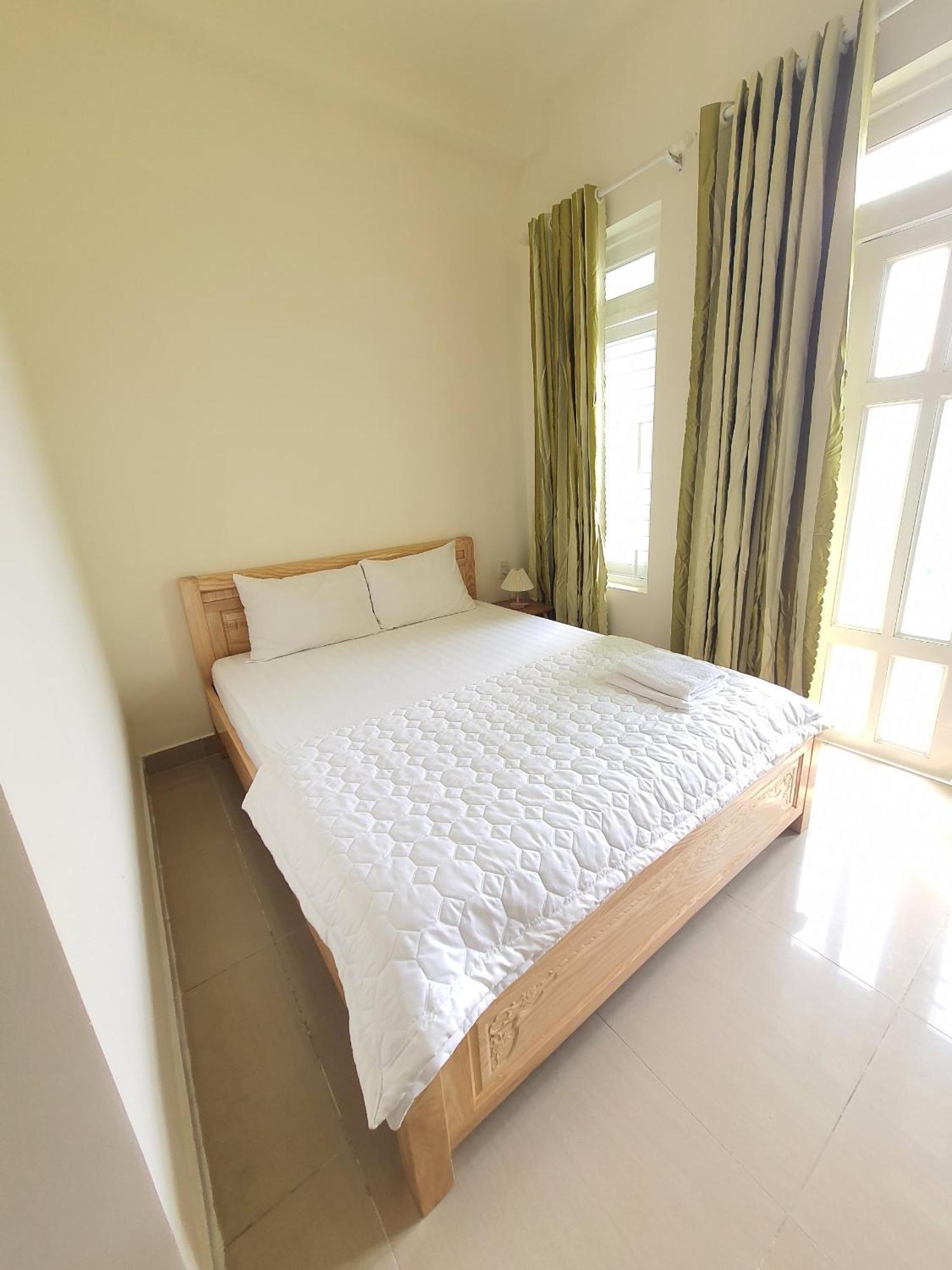 Hotel Khach San Anh Thu à Hô Chi Minh-Ville Extérieur photo