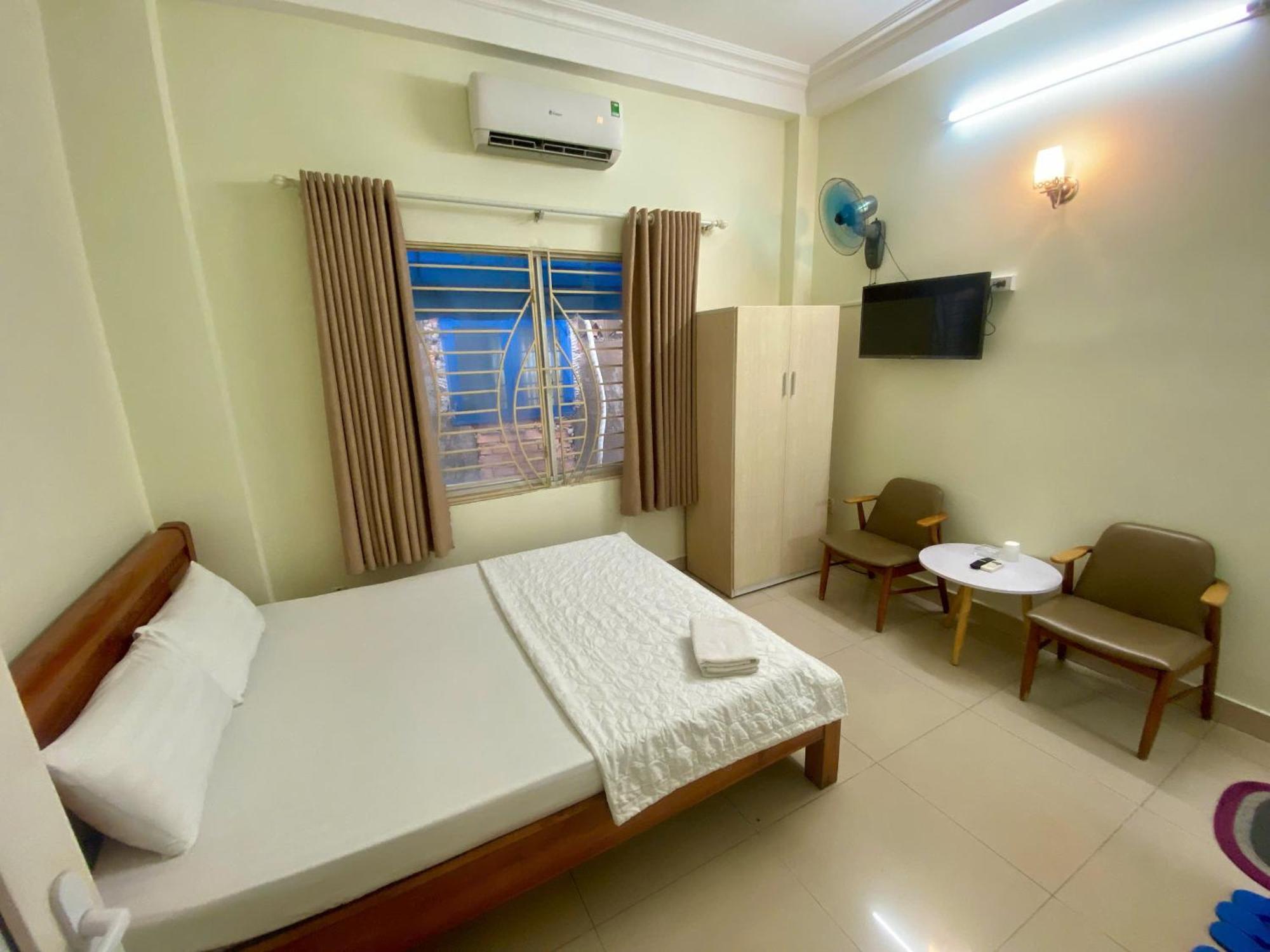 Hotel Khach San Anh Thu à Hô Chi Minh-Ville Extérieur photo