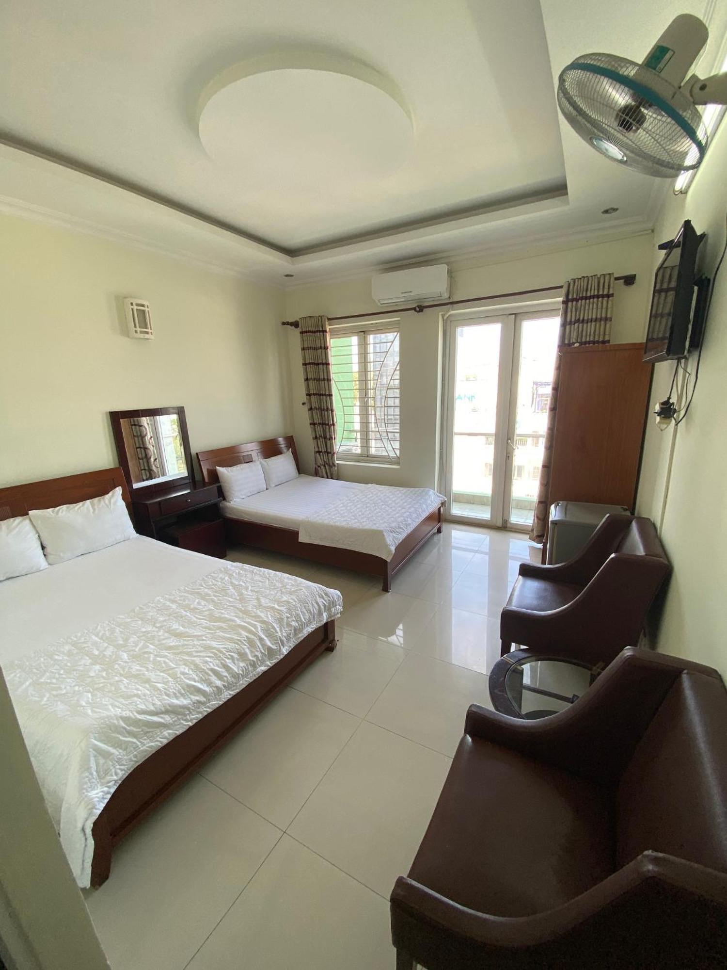 Hotel Khach San Anh Thu à Hô Chi Minh-Ville Extérieur photo